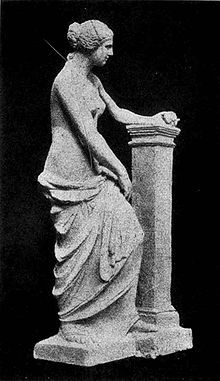 220px-Furtwängler-Restortation-Venus-de-Milo.jpg